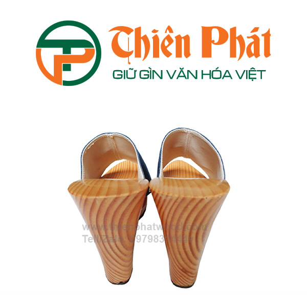 guốc gỗ lọng bụng ở đế cao 12cm vững chắc
